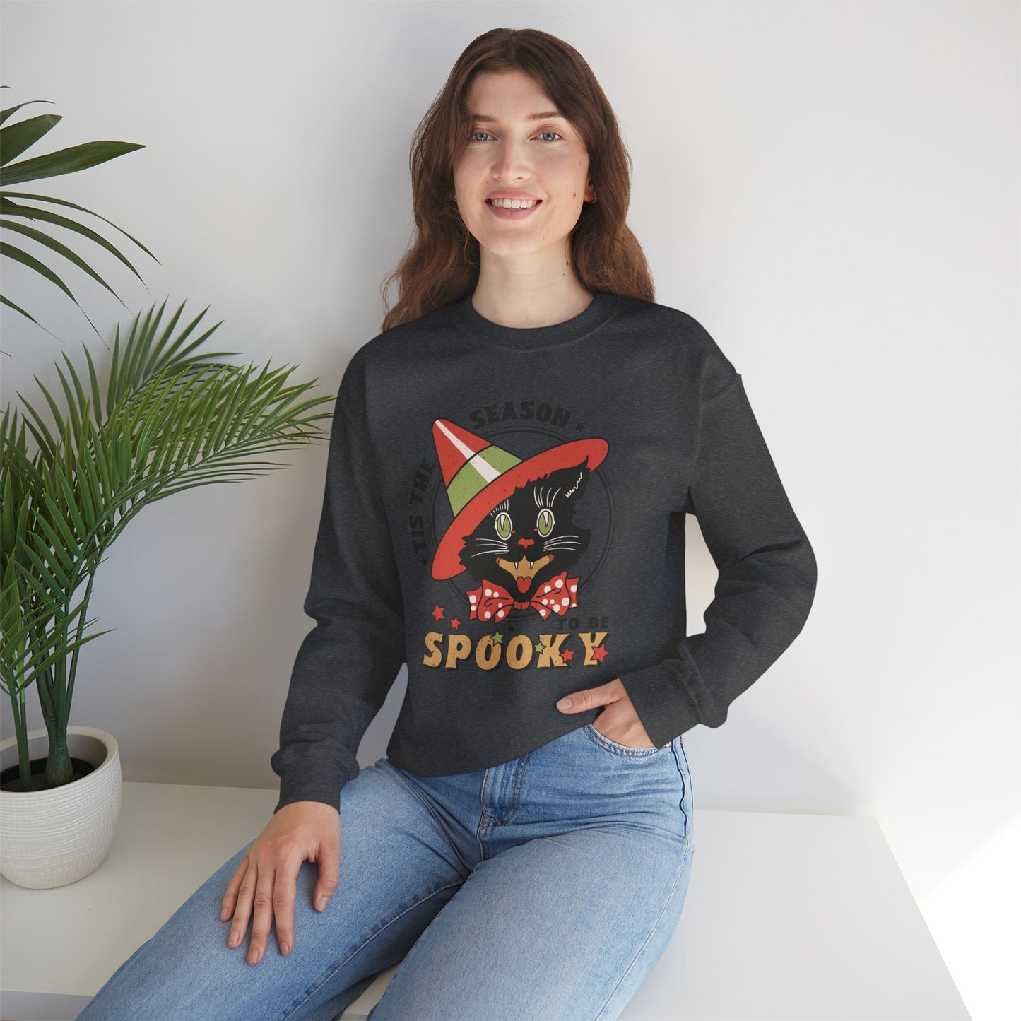Halloween Cat Spooky Season Vintage Distressed Style Unisex Heavy Blend™ Crewneck Sweatshirt