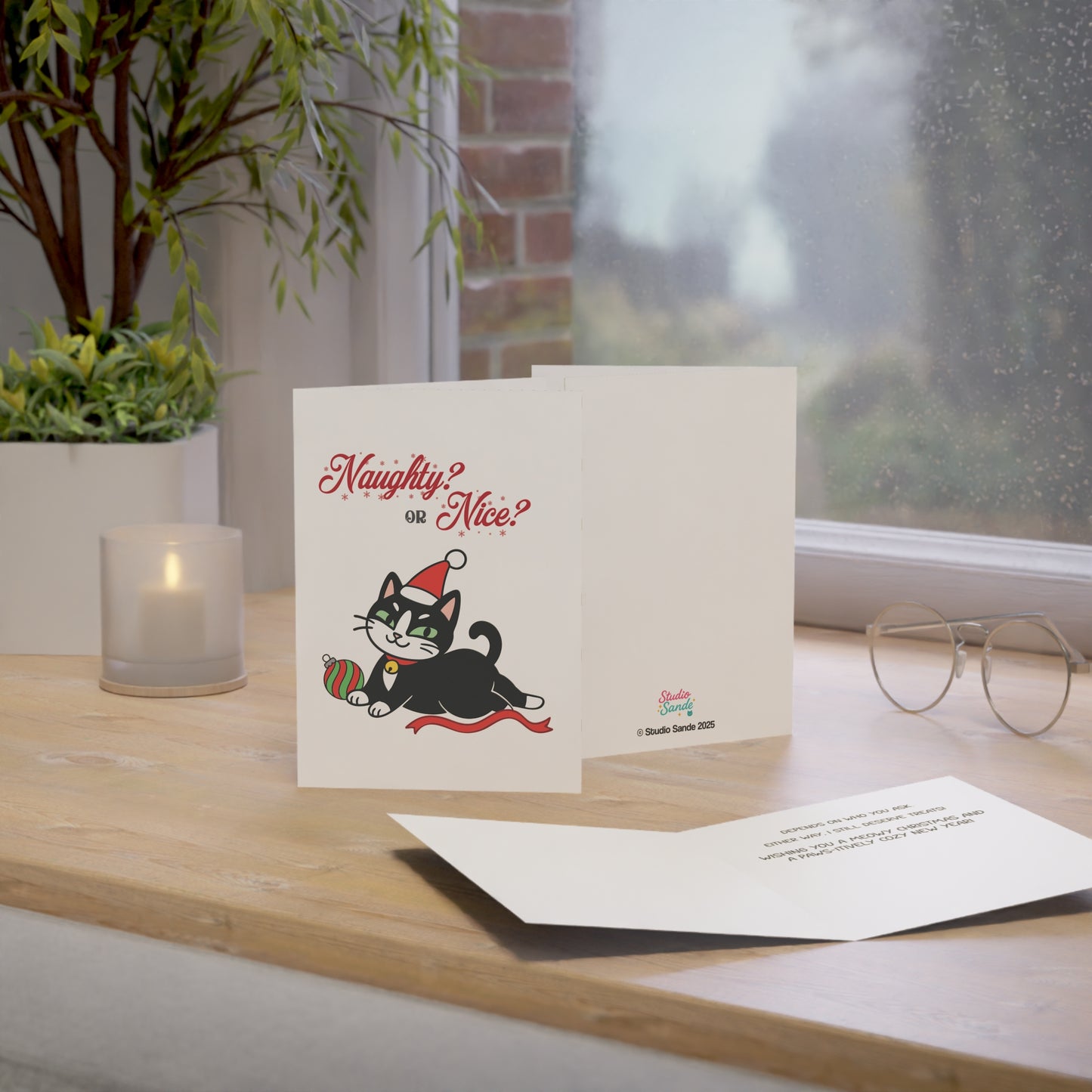 Naughty Santa Cat Greeting Cards (1, 10, 30, and 50pcs)